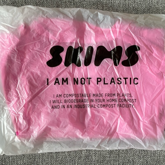 Skims TAFFY SWIM T-SHIRT - Picture 6 of 7